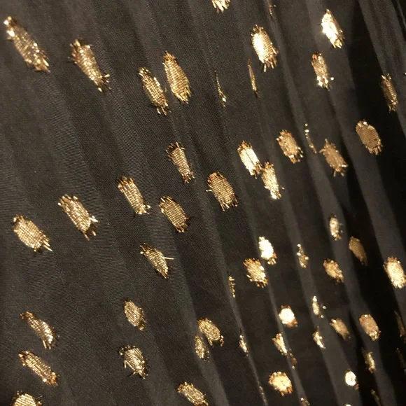 CHICOs Black & Metallic Gold A-Line Knife Pleat Midi Skirt - Picture 3 of 7